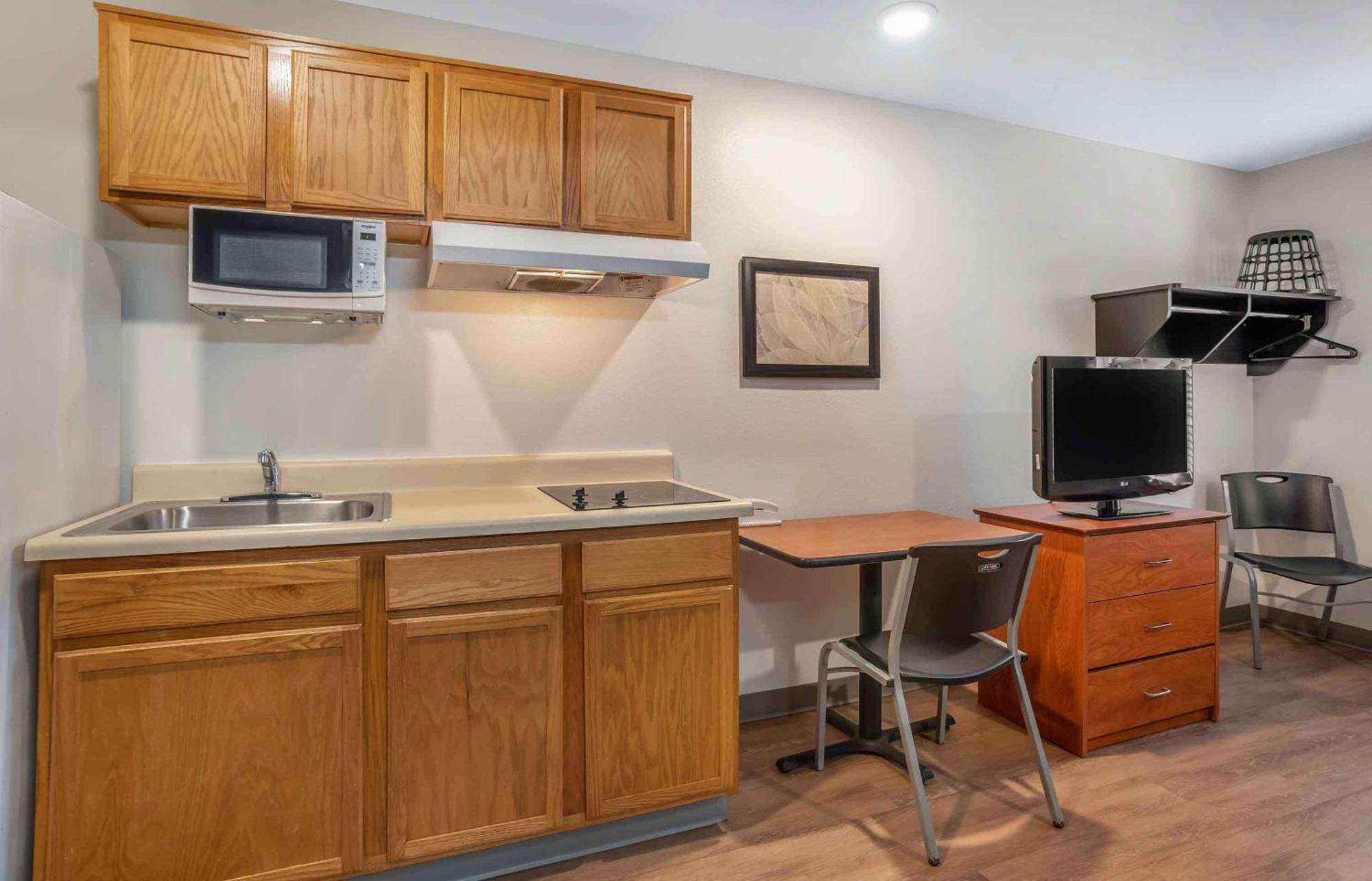 Extended Stay America Select Suites - Tallahassee - East Exteriör bild